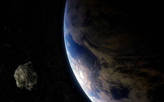 小惑星「2011 ES4」2