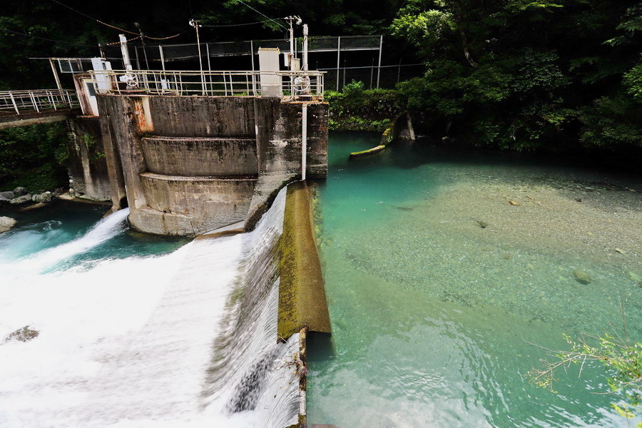 20-07四国電力名野川発電所取水口
