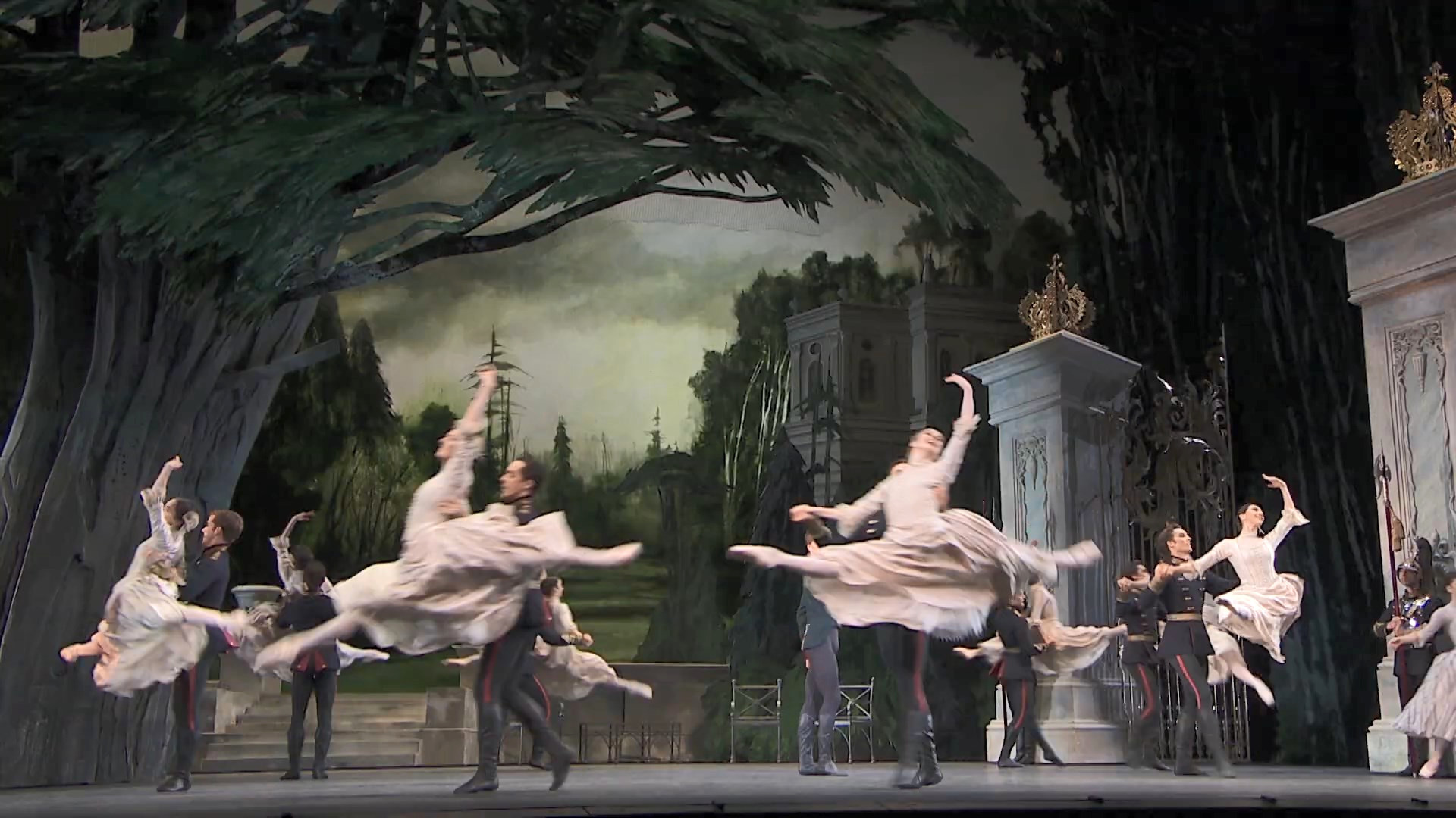 Swan Lake - The Royal Ballet